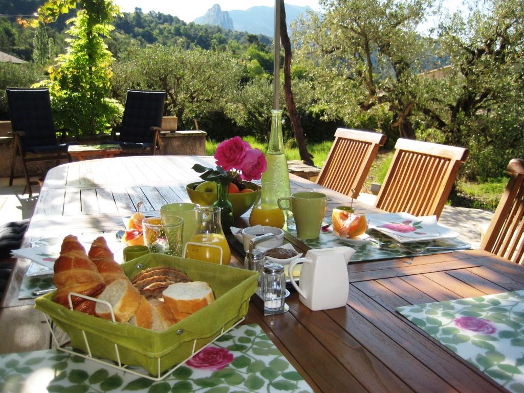 La Serenade Buis-les-Baronnies Luaran gambar
